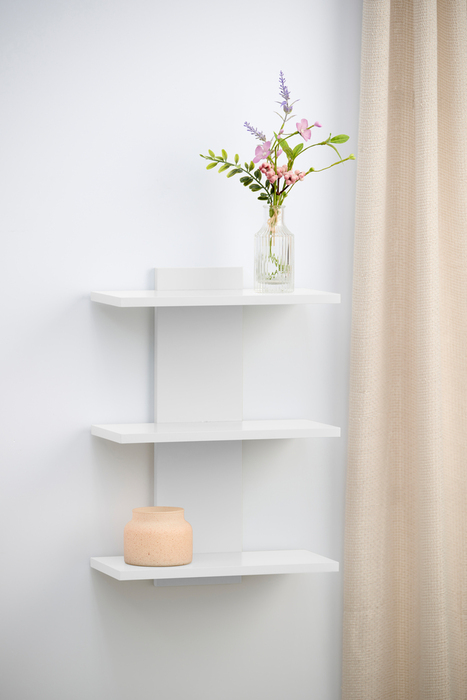 Vegg­hylle m/3 hyller hvit – DAY